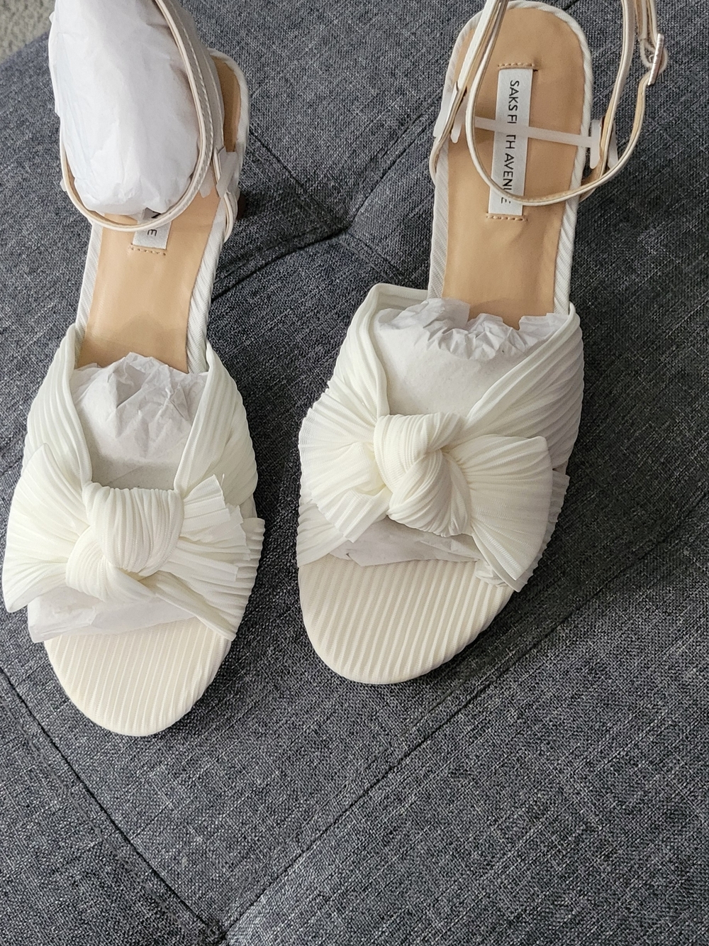 Saks Fifth Avenue White Knot-Front Women's Sandals